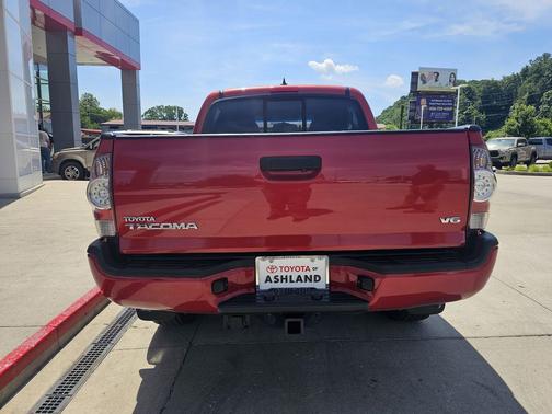 Barcelona Red Metallic 2014 Toyota Tacoma Base