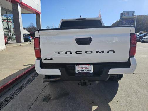 2025 Toyota Tacoma TRD Off Road