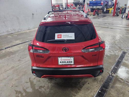 2024 Toyota Corolla Cross XLE
