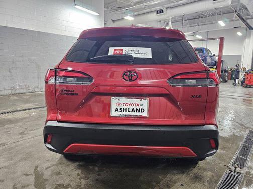 2024 Toyota Corolla Cross XLE