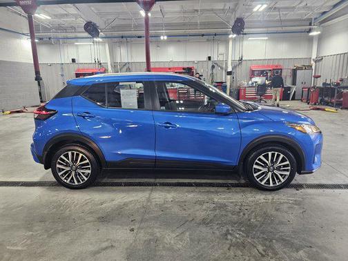 2021 Nissan Kicks SV
