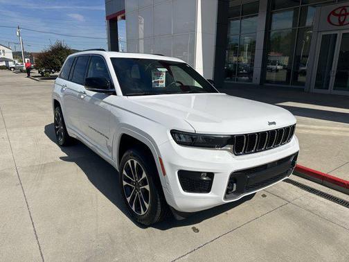 2022 Jeep Grand Cherokee Overland