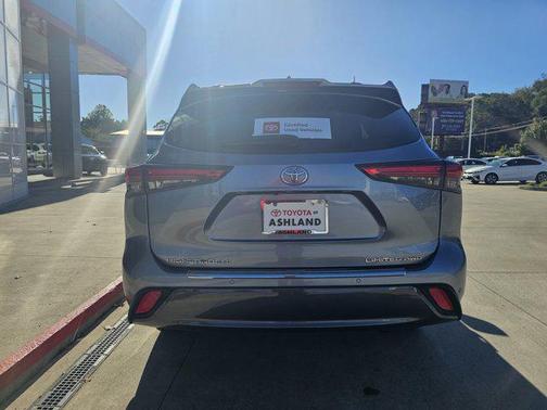 2021 Toyota Highlander Limited
