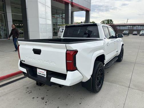 Ice Cap 2026 Toyota Tacoma SR5