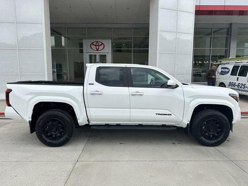 Ice Cap 2026 Toyota Tacoma SR5