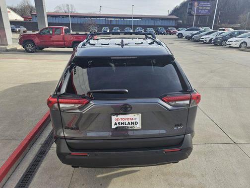 2025 Toyota RAV4 Hybrid XLE Premium