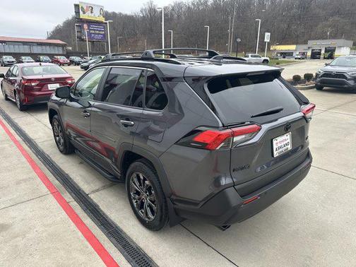 2025 Toyota RAV4 Hybrid XLE Premium