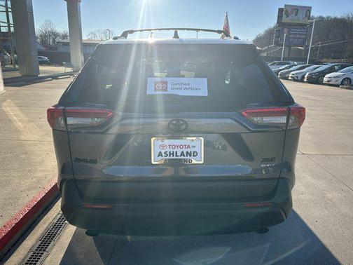 2025 Toyota RAV4 Hybrid XLE Premium