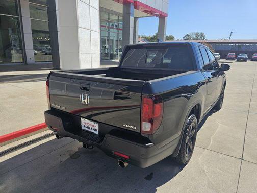 2023 Honda Ridgeline Black