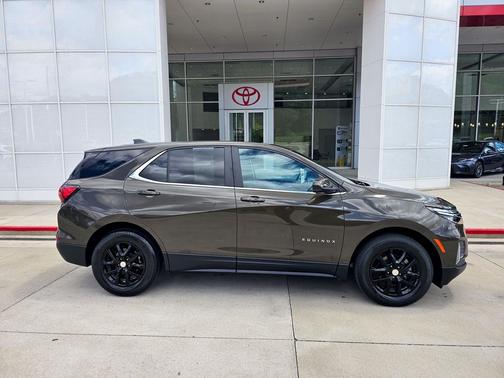 Harvest Bronze Metallic 2023 Chevrolet Equinox 1LT