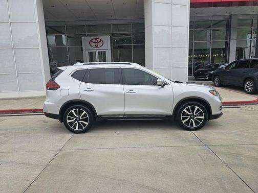2018 Nissan Rogue SL