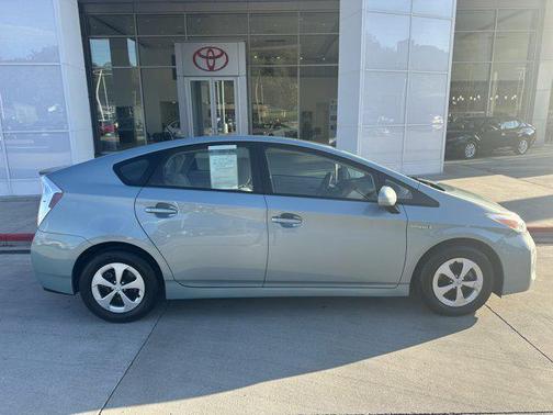 2014 Toyota Prius Two