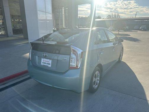 2014 Toyota Prius Two