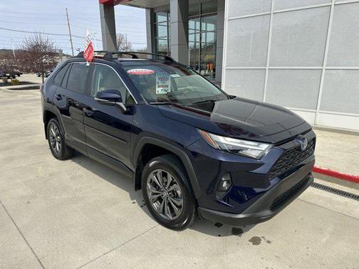 2023 Toyota RAV4 Hybrid XLE Premium