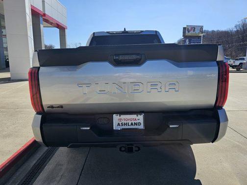 2025 Toyota Tundra SR