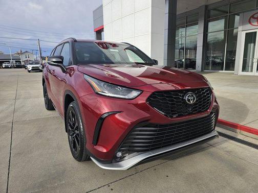 2026 Toyota Highlander XSE