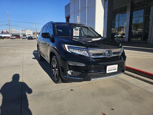 2022 Honda Pilot AWD Elite