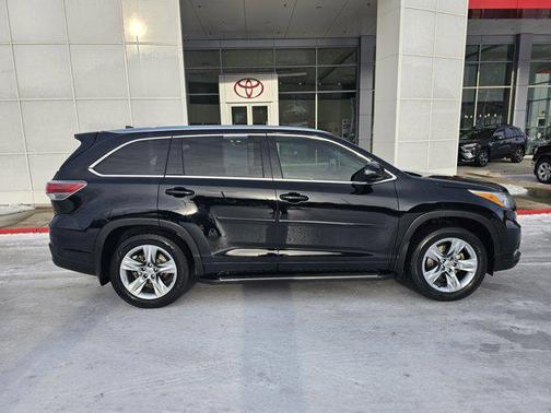 2015 Toyota Highlander Limited Platinum