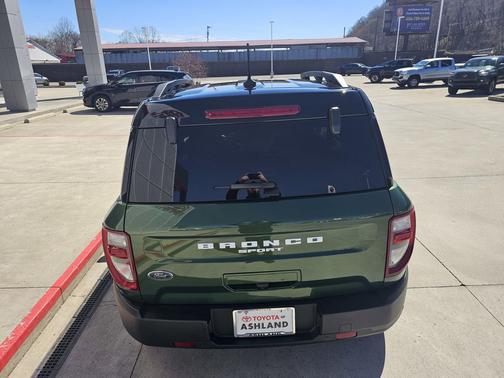 Eruption Green Metallic 2024 Ford Bronco Sport Outer Banks