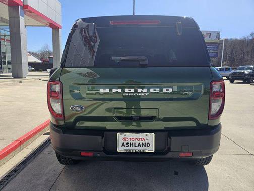 Eruption Green Metallic 2024 Ford Bronco Sport Outer Banks