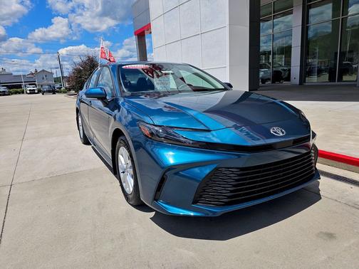 Ocean Gem 2025 Toyota Camry LE