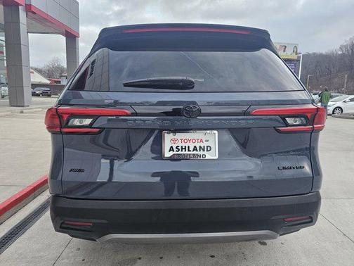 2024 Toyota Grand Highlander Limited