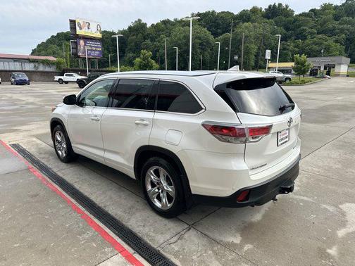 Blizzard Pearl 2015 Toyota Highlander Limited Platinum