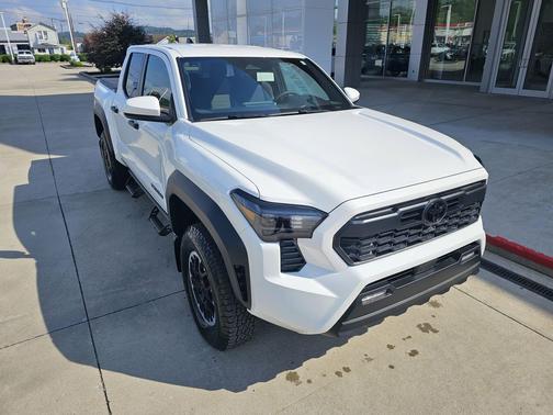 Ice 2026 Toyota Tacoma TRD Off Road
