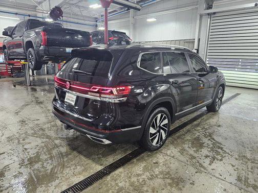 2024 Volkswagen Atlas 2.0T SEL