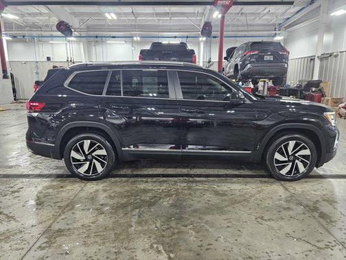 2024 Volkswagen Atlas 2.0T SEL