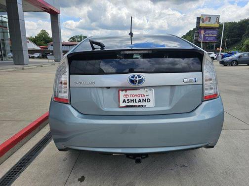 2013 Toyota Prius Plug-in Advanced