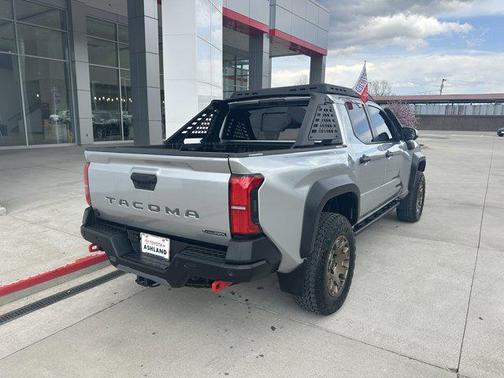 2024 Toyota Tacoma Hybrid Trailhunter