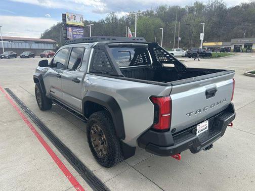 2024 Toyota Tacoma Hybrid Trailhunter