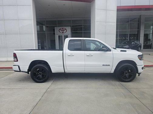 Bright White Clearcoat 2022 RAM 1500 Big Horn/Lone Star