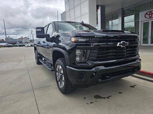 2024 Chevrolet Silverado 2500 Custom