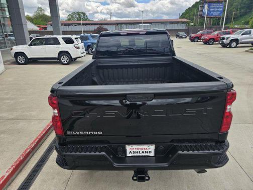 2024 Chevrolet Silverado 2500 Custom