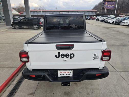 2021 Jeep Gladiator Willys 4x4