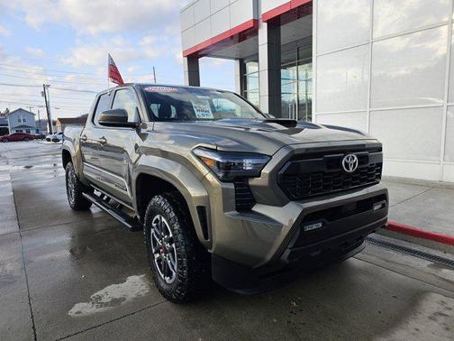 2025 Toyota Tacoma TRD Sport