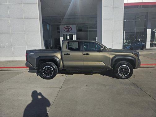 2026 Toyota Tacoma TRD Off Road