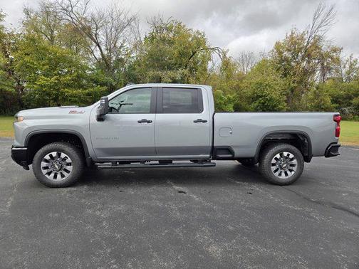 2026 Chevrolet Silverado 2500 Custom