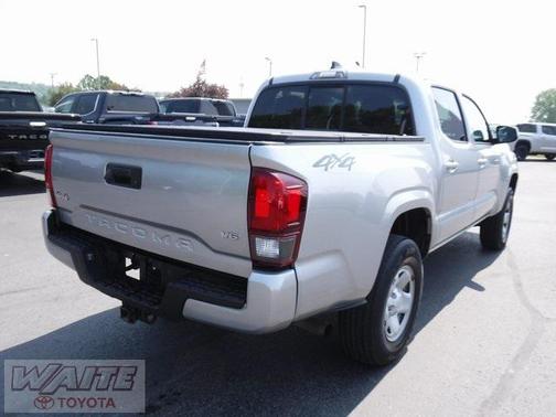 2022 Toyota Tacoma SR