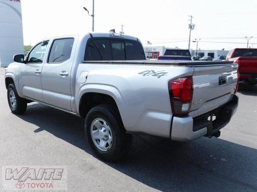 2022 Toyota Tacoma SR