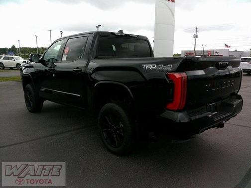 2025 Toyota Tundra Hybrid Platinum