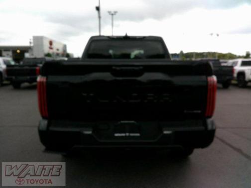 2025 Toyota Tundra Hybrid Platinum