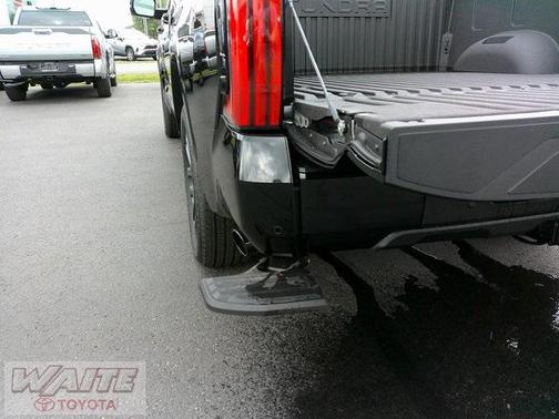 2025 Toyota Tundra Platinum