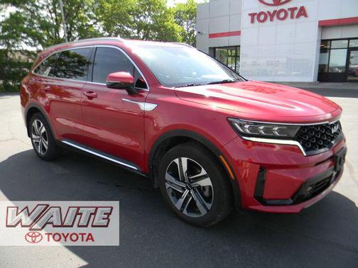 Runway Red 2022 Kia Sorento Plug-In Hybrid SX