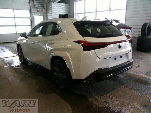 2022 Lexus UX 250h F Sport