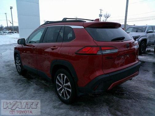 2023 Toyota Corolla Cross XLE