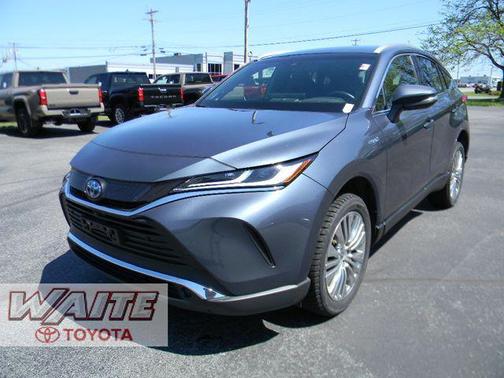 Coastal Gray Metallic 2021 Toyota Venza Limited