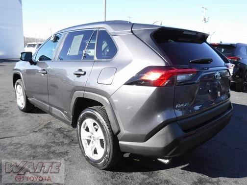 2021 Toyota RAV4 Hybrid LE